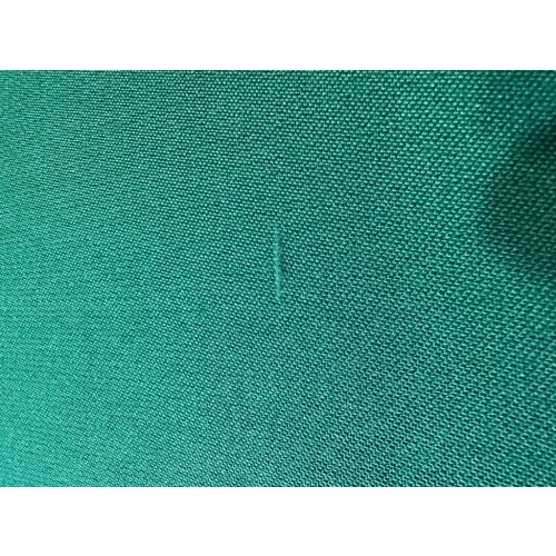 Biliardové plátno American Gold Bossa, šírka 180 cm, zelené (so závadou v tkanive)