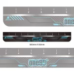 Samolepiaca hranica hodu ONE80 čierno-modrá