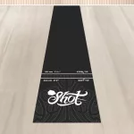 Gumený koberec pred terč Shot Rubber Dart Mat 300×62cm čierny